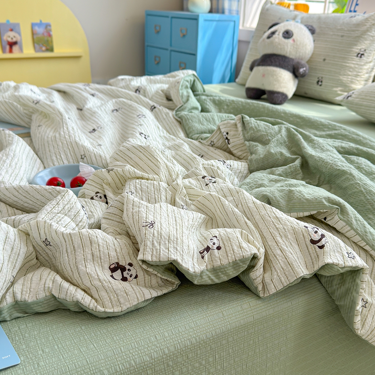 91家纺网 家纺一手货源 找家纺 晚爱 2026新款泡芙棉双层纱夏被四件套小清新泡泡纱夏被四件套 12大熊猫