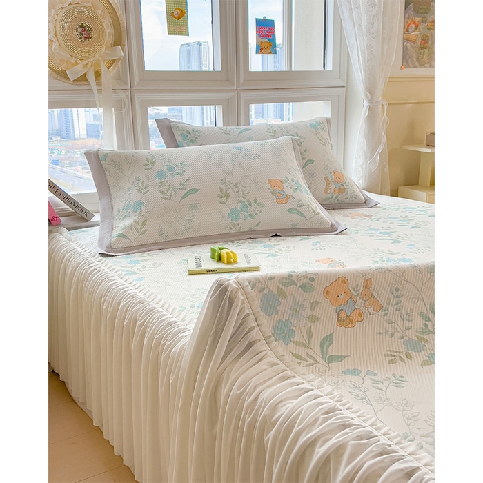 91家纺网 家纺一手货源 找家纺 宜派家纺 2026新款夏季花卉冰丝床裙席凉感值过0.21单件夏天冰豆豆A类可机洗学生宿舍空调软席 丛林小熊-床裙