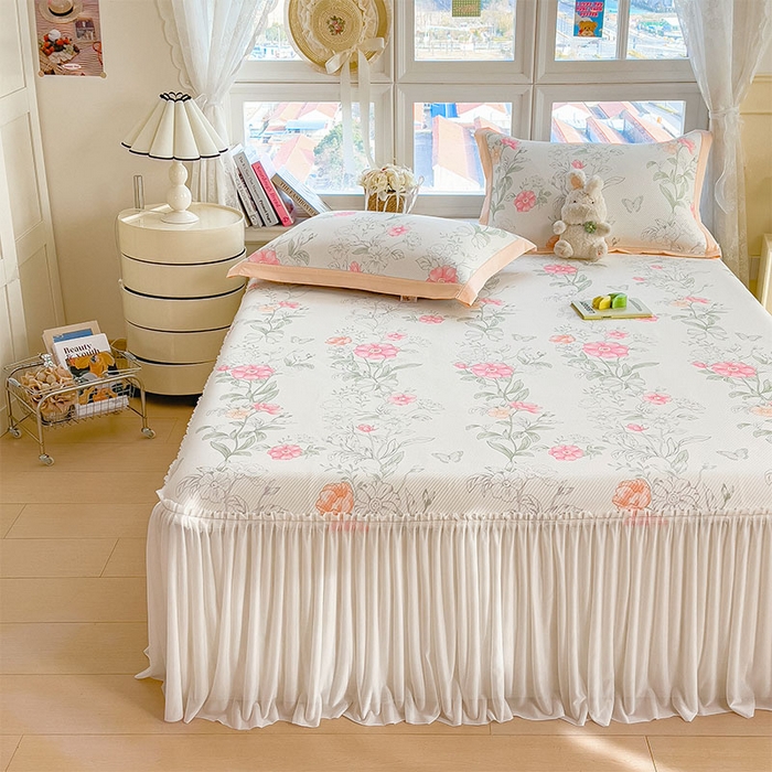 91家纺网 家纺一手货源 找家纺 宜派家纺 2026新款夏季花卉冰丝床裙席凉感值过0.21单件夏天冰豆豆A类可机洗学生宿舍空调软席 牡丹粉-床裙