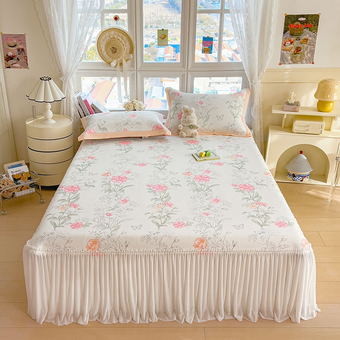 91家纺网 家纺一手货源 找家纺 宜派家纺 2026新款夏季花卉冰丝床裙席凉感值过0.21单件夏天冰豆豆A类可机洗学生宿舍空调软席 牡丹粉-床裙