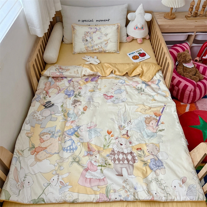 91家纺网 家纺一手货源 找家纺 （总）萌宝家纺 2026新款母婴风全棉60S贡缎大豆夏被幼儿园纯棉夏凉被三件套