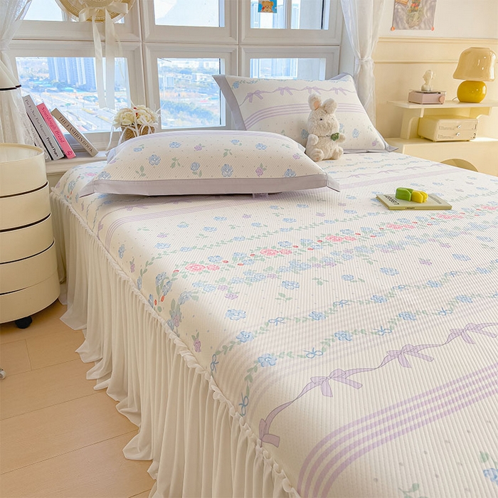 91家纺网 家纺一手货源 找家纺 宜派家纺 2026新款夏季花卉冰丝床裙席凉感值过0.21单件夏天冰豆豆A类可机洗学生宿舍空调软席 田园之家-床裙