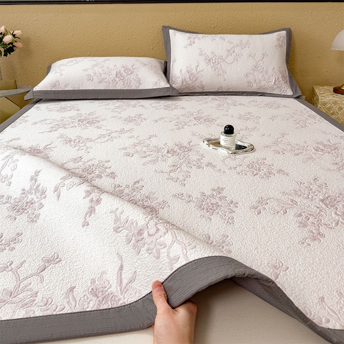 91家纺网 家纺一手货源 找家纺 （总）宜派家纺 2026新款夏天冰丝A类母婴级凉感值过0.21冰豆豆家用凉席子夏季-思琳娜