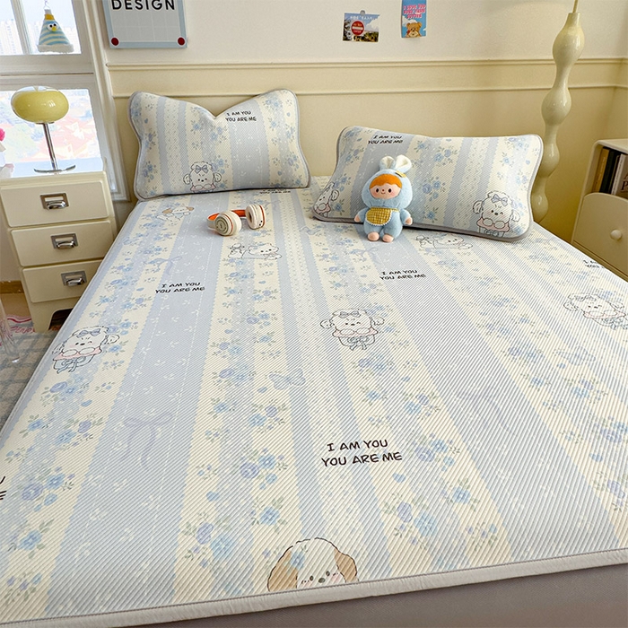 91家纺网 家纺一手货源 找家纺 宜派家纺 2026新款冰豆豆席卡通凉席凉感值过0.21可机洗夏天学生宿舍单人席子 花园物语-床笠