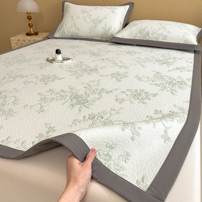 91家纺网 家纺一手货源 找家纺 （总）宜派家纺 2026新款夏天冰丝A类母婴级凉感值过0.21冰豆豆家用凉席子夏季-思琳娜