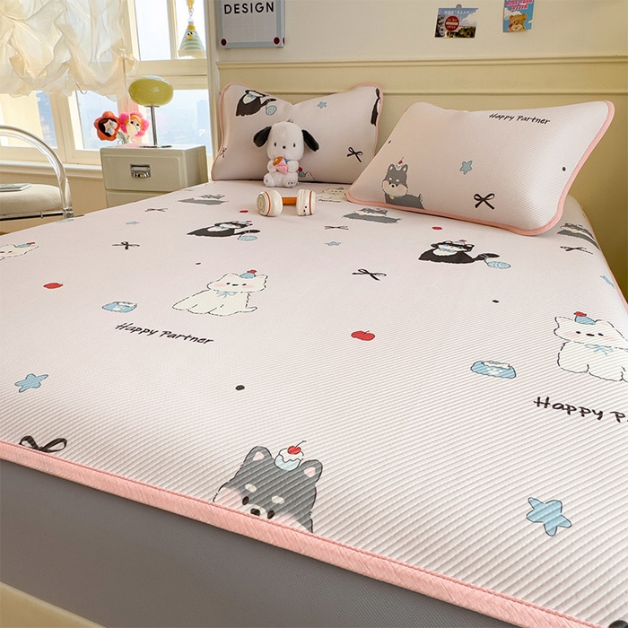 91家纺网 家纺一手货源 找家纺 宜派家纺 2026新款冰豆豆席卡通凉席凉感值过0.21可机洗夏天学生宿舍单人席子 快乐伙伴-床笠