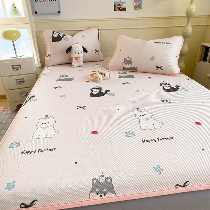 91家纺网 家纺一手货源 找家纺 宜派家纺 2026新款冰豆豆席卡通凉席凉感值过0.21可机洗夏天学生宿舍单人席子 快乐伙伴-床笠