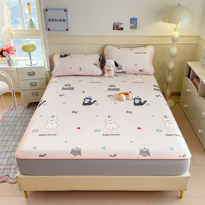 91家纺网 家纺一手货源 找家纺 宜派家纺 2026新款冰豆豆席卡通凉席凉感值过0.21可机洗夏天学生宿舍单人席子 快乐伙伴-床笠