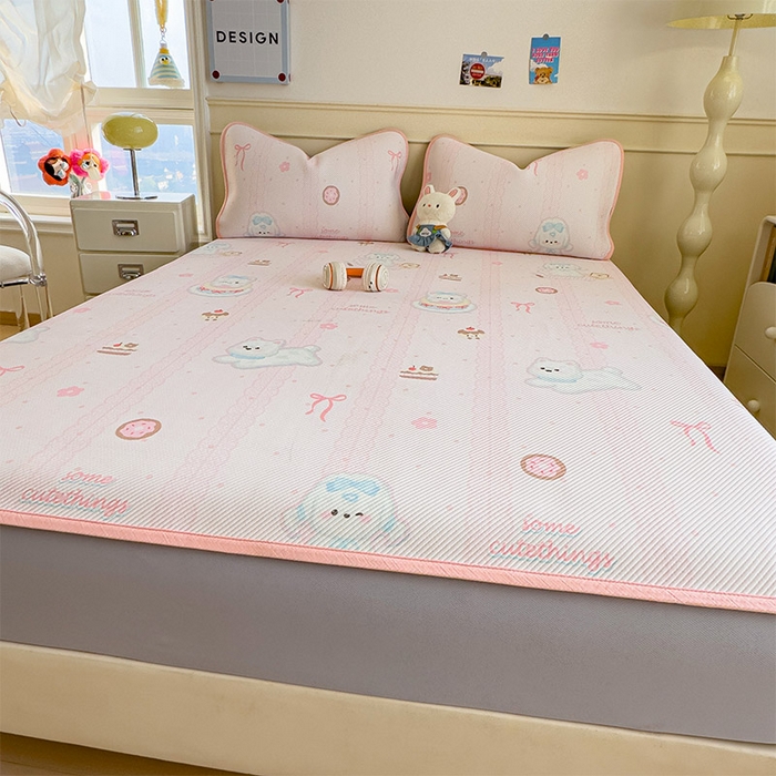 91家纺网 家纺一手货源 找家纺 宜派家纺 2026新款冰豆豆席卡通凉席凉感值过0.21可机洗夏天学生宿舍单人席子 萌萌皮皮狗-床笠