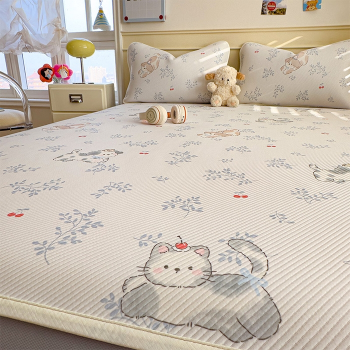 91家纺网 家纺一手货源 找家纺 宜派家纺 2026新款冰豆豆席卡通凉席凉感值过0.21可机洗夏天学生宿舍单人席子 樱桃泡泡狗-床笠