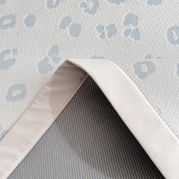 91家纺网 家纺一手货源 找家纺 宜派家纺 2026新款A类母婴级ins清新冰豆豆小熊刺绣凉感值过0.21夏季冰丝席凉席夏天 小熊豹豹-蓝-床席