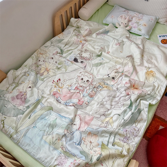 91家纺网 家纺一手货源 找家纺 萌宝家纺 2026新款母婴风全棉60S贡缎大豆夏被幼儿园纯棉夏凉被三件套 天鹅湖