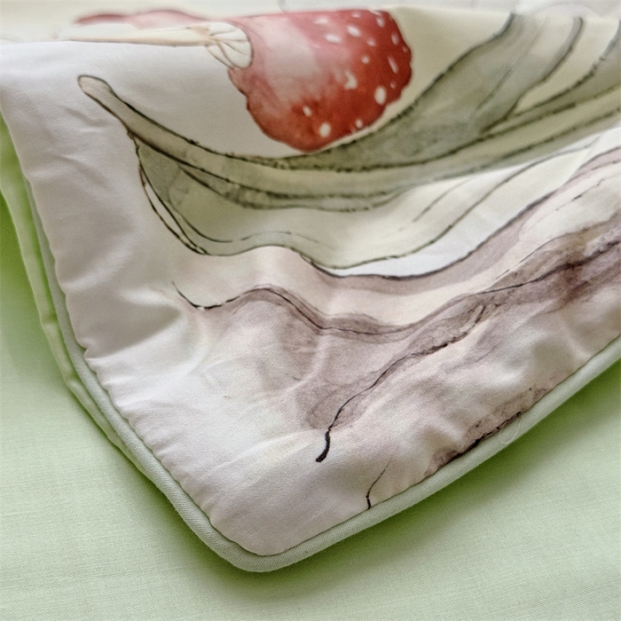 91家纺网 家纺一手货源 找家纺 萌宝家纺 2026新款母婴风全棉60S贡缎大豆夏被幼儿园纯棉夏凉被三件套 摇篮兔