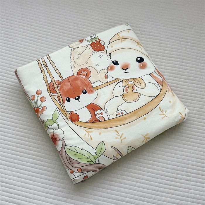 91家纺网 家纺一手货源 找家纺 萌宝家纺 2026新款母婴风全棉60S贡缎大豆夏被幼儿园纯棉夏凉被三件套 摇篮兔