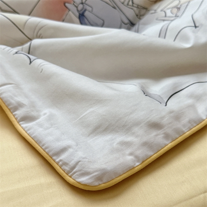 91家纺网 家纺一手货源 找家纺 萌宝家纺 2026新款母婴风全棉60S贡缎大豆夏被幼儿园纯棉夏凉被三件套 游乐园