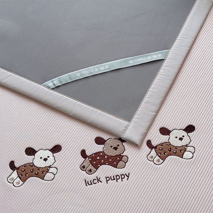 91家纺网 家纺一手货源 找家纺 宜派家纺 2026新款可机洗冰豆豆冰丝席凉席a类母婴级婴儿可用凉感值过0.21夏天床笠款软席子夏季 趴趴狗-床席