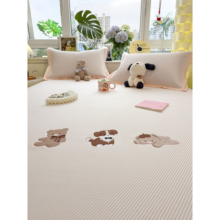 91家纺网 家纺一手货源 找家纺 宜派家纺 2026新款可机洗冰豆豆冰丝席凉席a类母婴级婴儿可用凉感值过0.21夏天床笠款软席子夏季 软萌小熊-床席