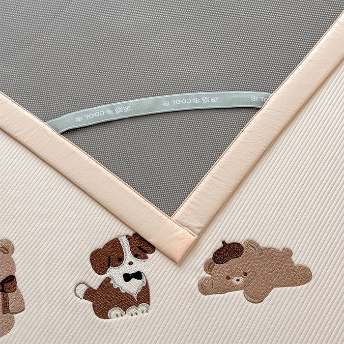 91家纺网 家纺一手货源 找家纺 宜派家纺 2026新款可机洗冰豆豆冰丝席凉席a类母婴级婴儿可用凉感值过0.21夏天床笠款软席子夏季 软萌小熊-床席