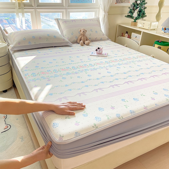 91家纺网 家纺一手货源 找家纺 （总）宜派家纺 2026新款夏季花卉冰丝凉席床笠凉感值过0.21单件夏天冰豆豆A类可机洗学生宿舍空调软席