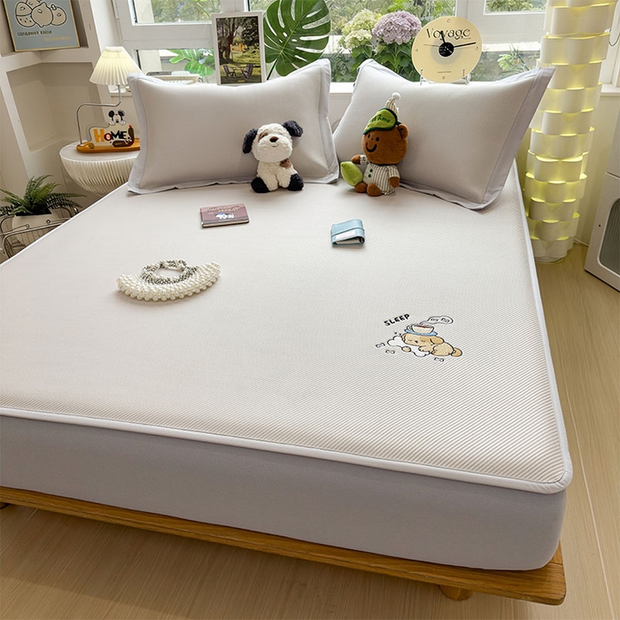 91家纺网 家纺一手货源 找家纺 宜派家纺 2026新款可机洗冰豆豆冰丝席凉席a类母婴级婴儿可用凉感值过0.21夏天床笠款软席子夏季 贪吃小狗-床笠