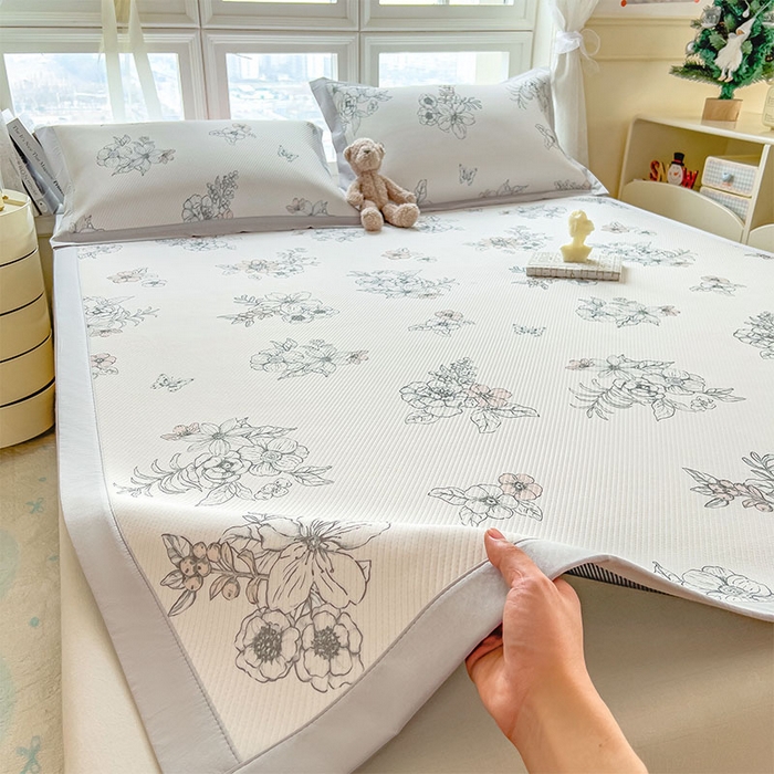 91家纺网 家纺一手货源 找家纺 宜派家纺 2026新款夏季花卉冰丝凉席床笠凉感值过0.21单件夏天冰豆豆A类可机洗学生宿舍空调软席 花影-床席