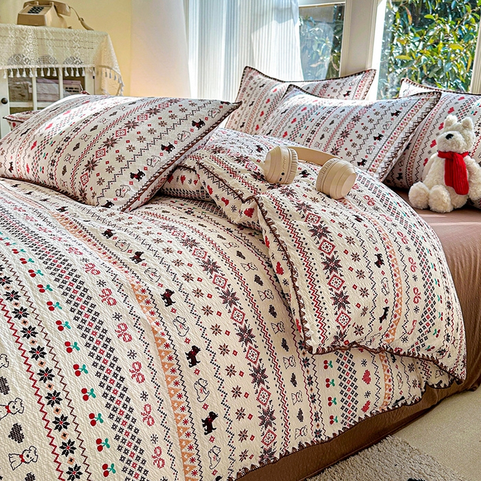 91家纺网 家纺一手货源 找家纺 梵希雅 2026新款费尔岛风贝壳边泡芙棉四件套床单被套宿舍三件套单品 红棕萌犬