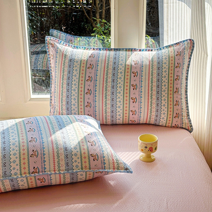 91家纺网 家纺一手货源 找家纺 梵希雅 2026新款费尔岛风贝壳边泡芙棉四件套床单被套宿舍三件套单品 甜粉摇马