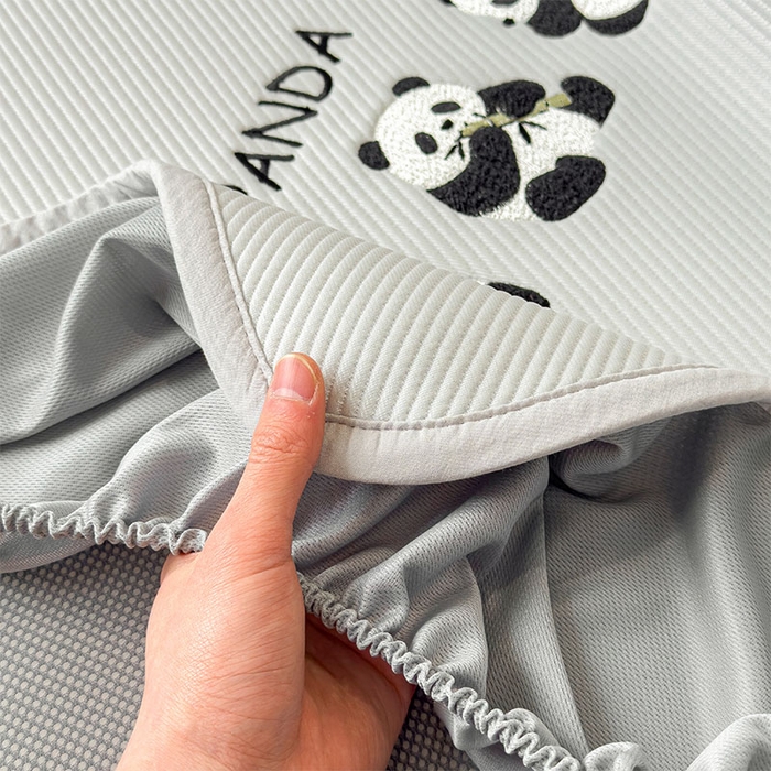 91家纺网 家纺一手货源 找家纺 宜派家纺 2026新款可机洗冰豆豆冰丝席凉席a类母婴级婴儿可用凉感值过0.21夏天床笠款软席子夏季 熊猫团子-床笠