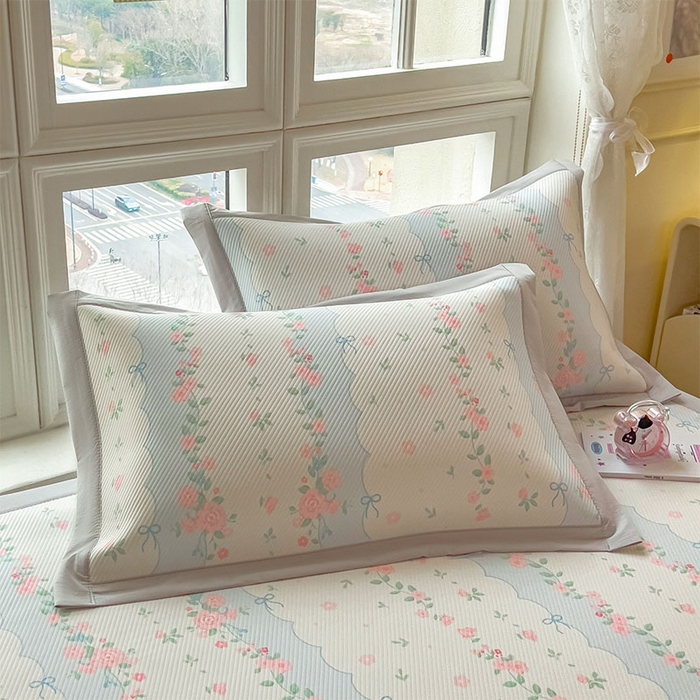 91家纺网 家纺一手货源 找家纺 宜派家纺 2026新款夏季花卉冰丝凉席床笠凉感值过0.21单件夏天冰豆豆A类可机洗学生宿舍空调软席 花知晓-床席