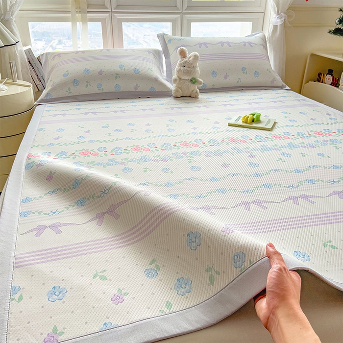 91家纺网 家纺一手货源 找家纺 宜派家纺 2026新款夏季花卉冰丝凉席床笠凉感值过0.21单件夏天冰豆豆A类可机洗学生宿舍空调软席 田园之家-床席