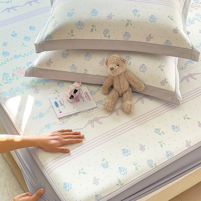 91家纺网 家纺一手货源 找家纺 宜派家纺 2026新款夏季花卉冰丝凉席床笠凉感值过0.21单件夏天冰豆豆A类可机洗学生宿舍空调软席 田园之家-床笠