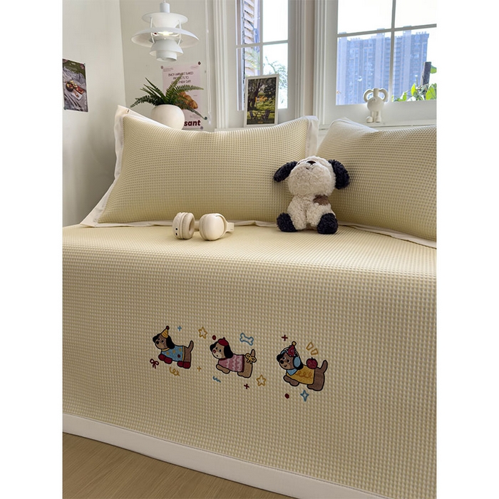 91家纺网 家纺一手货源 找家纺 （总）宜派家纺 2026新款乙纶冰豆豆凉席卡通刺绣印花小红书爆款凉豆豆绣花床席凉感值过0.21冰丝席