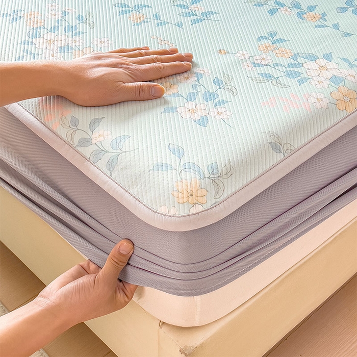 91家纺网 家纺一手货源 找家纺 宜派家纺 2026新款夏季花卉冰丝凉席床笠凉感值过0.21单件夏天冰豆豆A类可机洗学生宿舍空调软席 丛林小兔-床笠