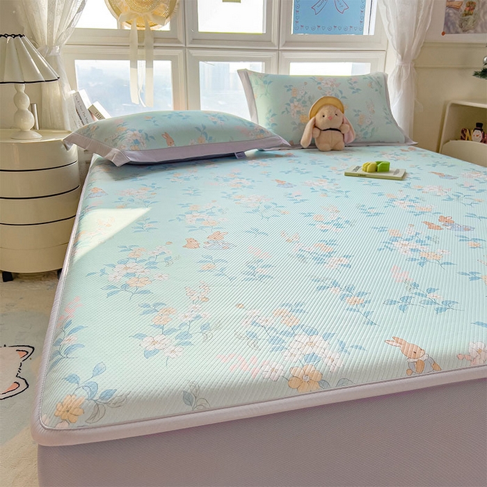 91家纺网 家纺一手货源 找家纺 宜派家纺 2026新款夏季花卉冰丝凉席床笠凉感值过0.21单件夏天冰豆豆A类可机洗学生宿舍空调软席 丛林小兔-床笠