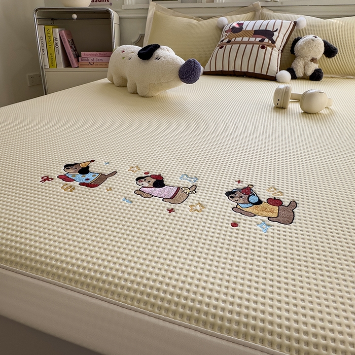 宜派家纺 2026新款乙纶冰豆豆凉席卡通刺绣印花小红书爆款凉豆豆绣花床席凉感值过0.21冰丝席 趣味腊肠狗-床席