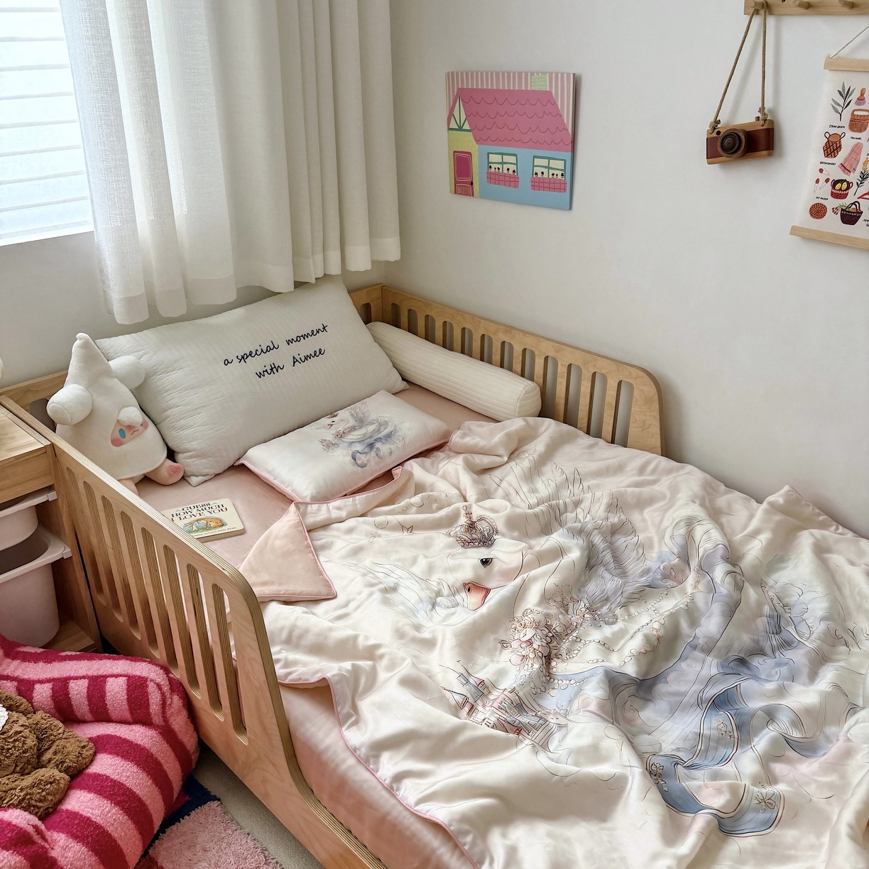 91家纺网 家纺一手货源 找家纺 萌宝家纺 2026新款60S兰精天丝儿童夏被幼儿园大豆夏凉被三件套 天鹅公主