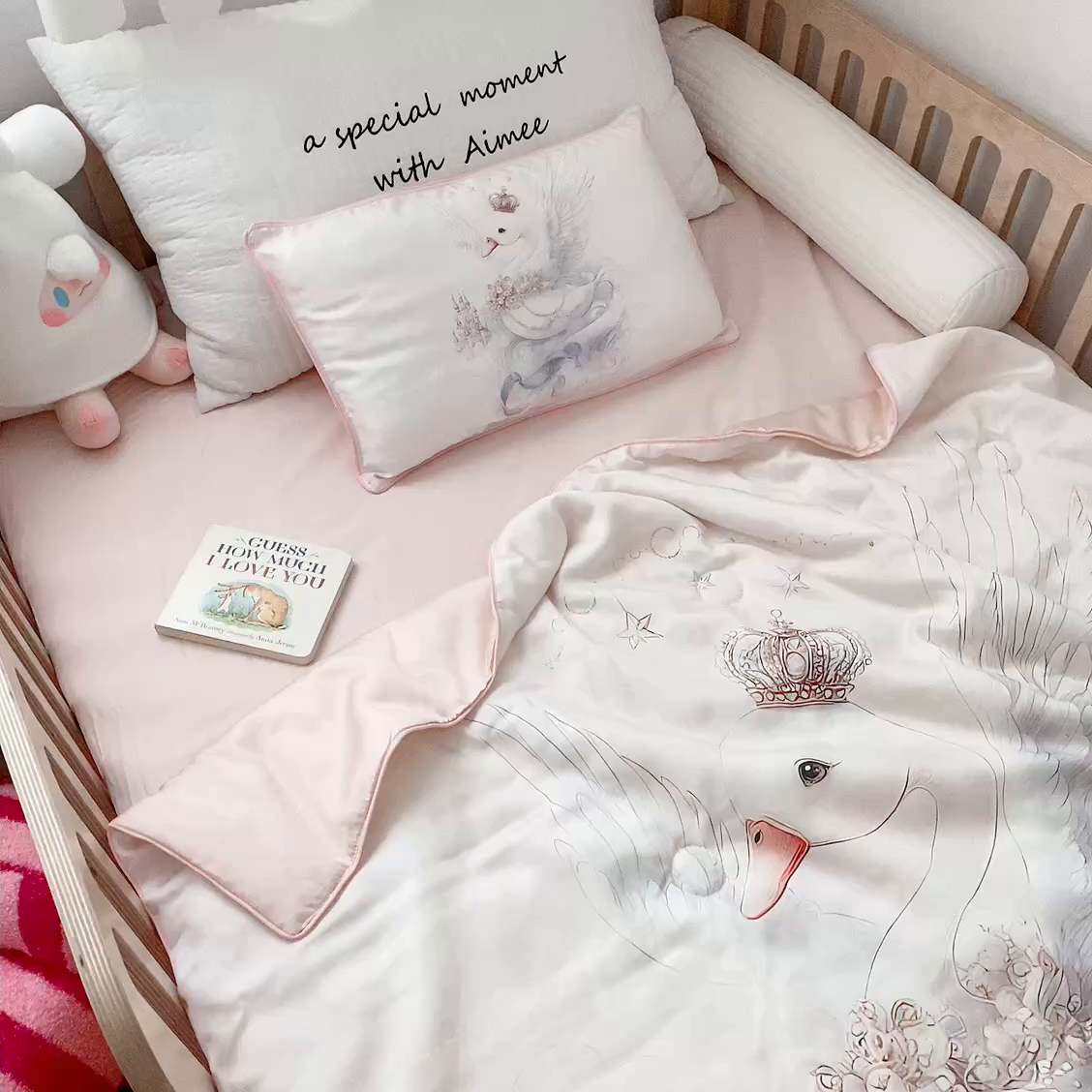 91家纺网 家纺一手货源 找家纺 萌宝家纺 2026新款60S兰精天丝儿童夏被幼儿园大豆夏凉被三件套 天鹅公主