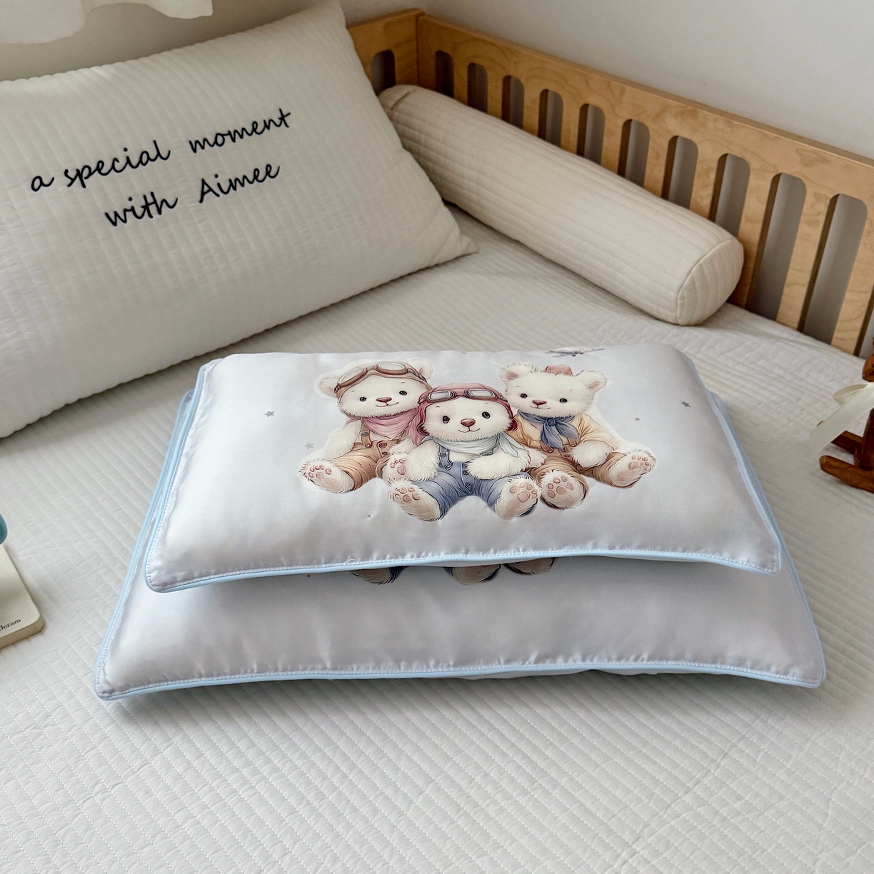 91家纺网 家纺一手货源 找家纺 萌宝家纺 2026新款60S兰精天丝儿童枕套幼儿园枕头 飞机小熊