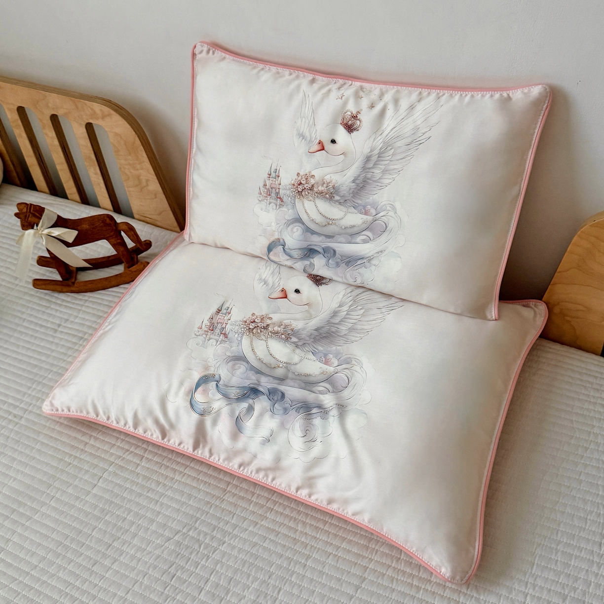 萌宝家纺 2026新款60S兰精天丝儿童枕套幼儿园枕头 天鹅公主