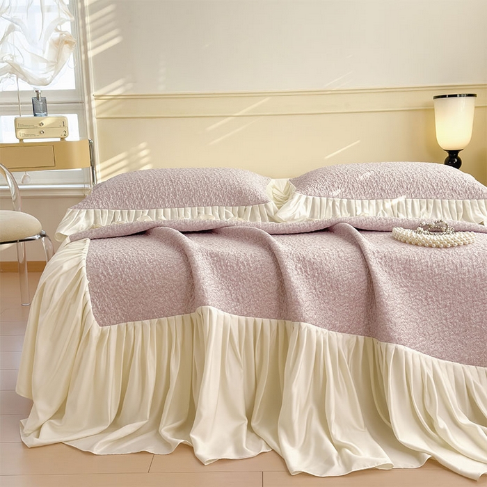 91家纺网 家纺一手货源 找家纺 宜派家纺 2026新款夏季凉感公主风冰豆豆花边凉席床裙款凉感值过0.21三件套可机洗冰丝空调软席子 豆豆物语-流连紫-床裙