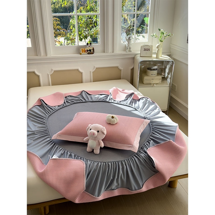 91家纺网 家纺一手货源 找家纺 宜派家纺 2026新款乙纶冰豆豆凉席卡通刺绣印花小红书爆款凉豆豆绣花床席凉感值过0.21冰丝席 可可喵派-床笠