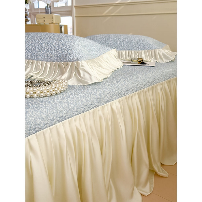 91家纺网 家纺一手货源 找家纺 宜派家纺 2026新款夏季凉感公主风冰豆豆花边凉席床裙款凉感值过0.21三件套可机洗冰丝空调软席子 豆豆物语-天空蓝-床裙