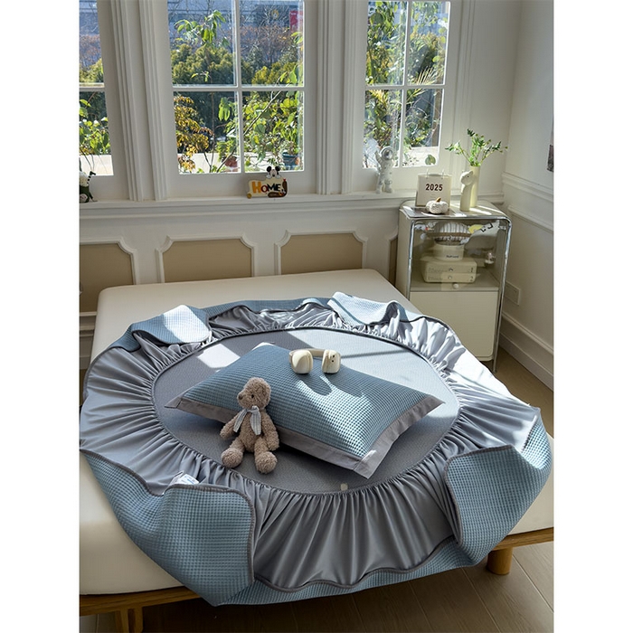 91家纺网 家纺一手货源 找家纺 宜派家纺 2026新款乙纶冰豆豆凉席卡通刺绣印花小红书爆款凉豆豆绣花床席凉感值过0.21冰丝席 奶冻喵-蓝-床笠