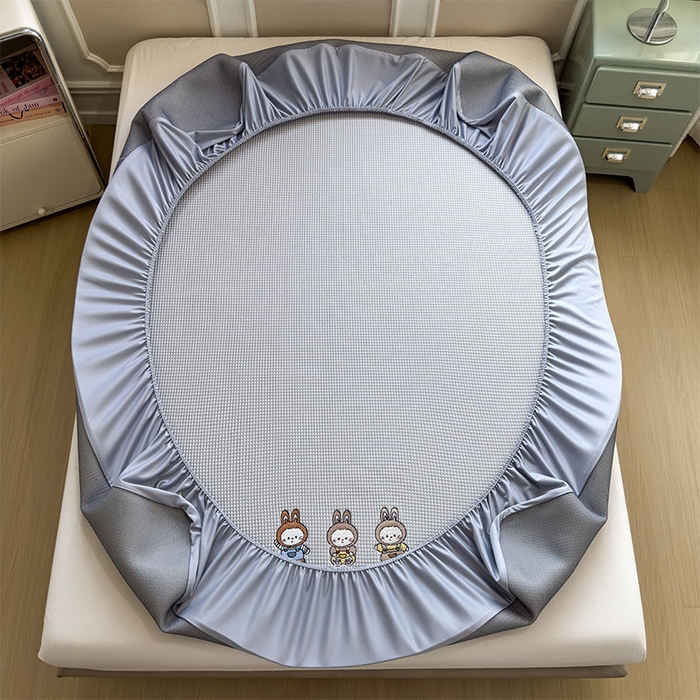 91家纺网 家纺一手货源 找家纺 宜派家纺 2026新款乙纶冰豆豆凉席卡通刺绣印花小红书爆款凉豆豆绣花床席凉感值过0.21冰丝席 兔免星人-床笠