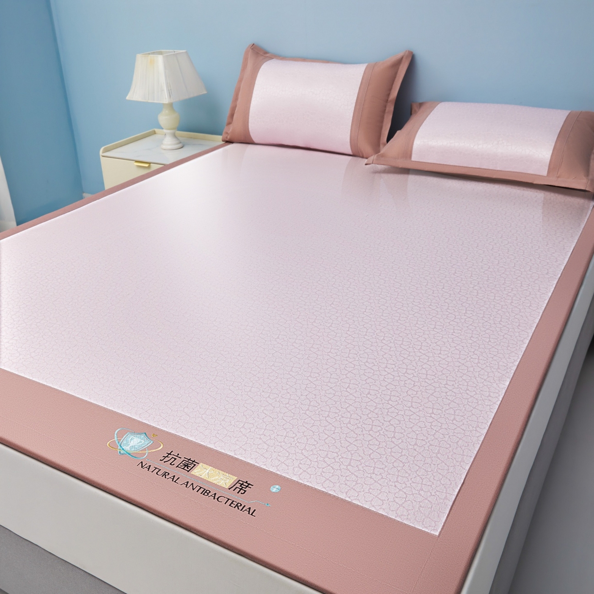 91家纺网 家纺一手货源 找家纺 航途席业 2026新款抗菌提花冰丝席-心相依 心相依-粉床席款