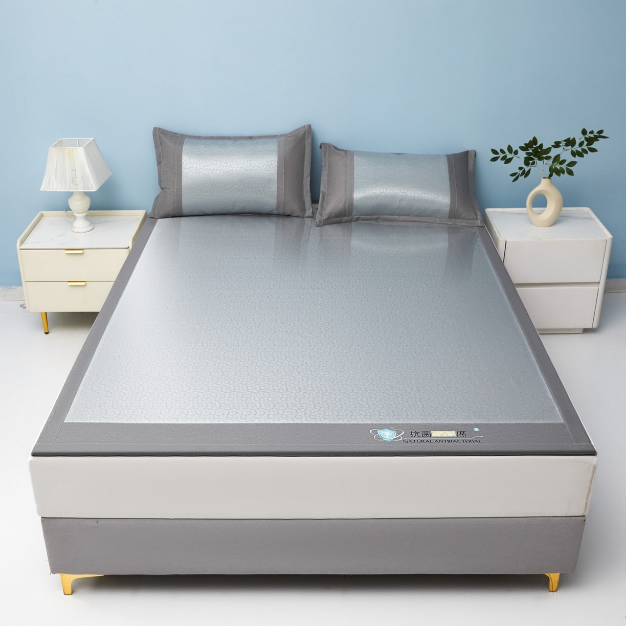 91家纺网 家纺一手货源 找家纺 航途席业 2026新款抗菌提花冰丝席-心相依 心相依-灰床席款