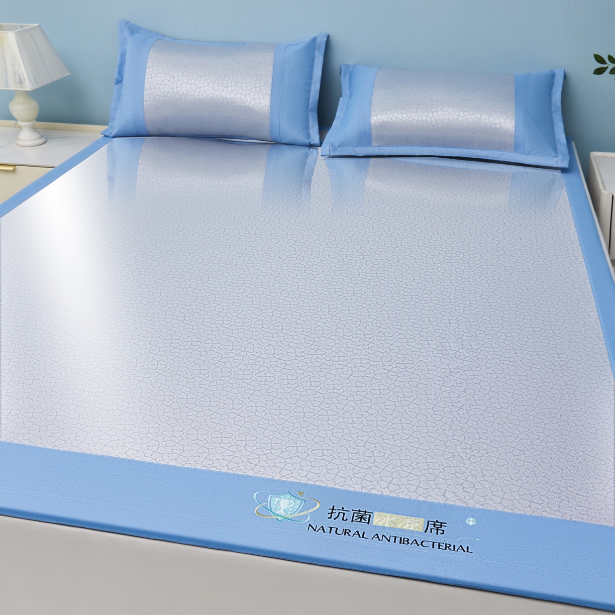 91家纺网 家纺一手货源 找家纺 航途席业 2026新款抗菌提花冰丝席-心相依 心相依-蓝床席款