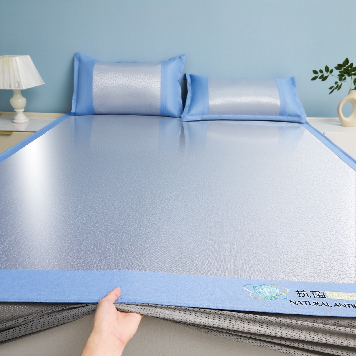 91家纺网 家纺一手货源 找家纺 航途席业 2026新款抗菌提花冰丝席-心相依 心相依-蓝床笠款