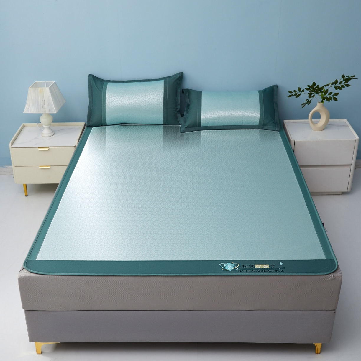 91家纺网 家纺一手货源 找家纺 航途席业 2026新款抗菌提花冰丝席-心相依 心相依-绿床笠款