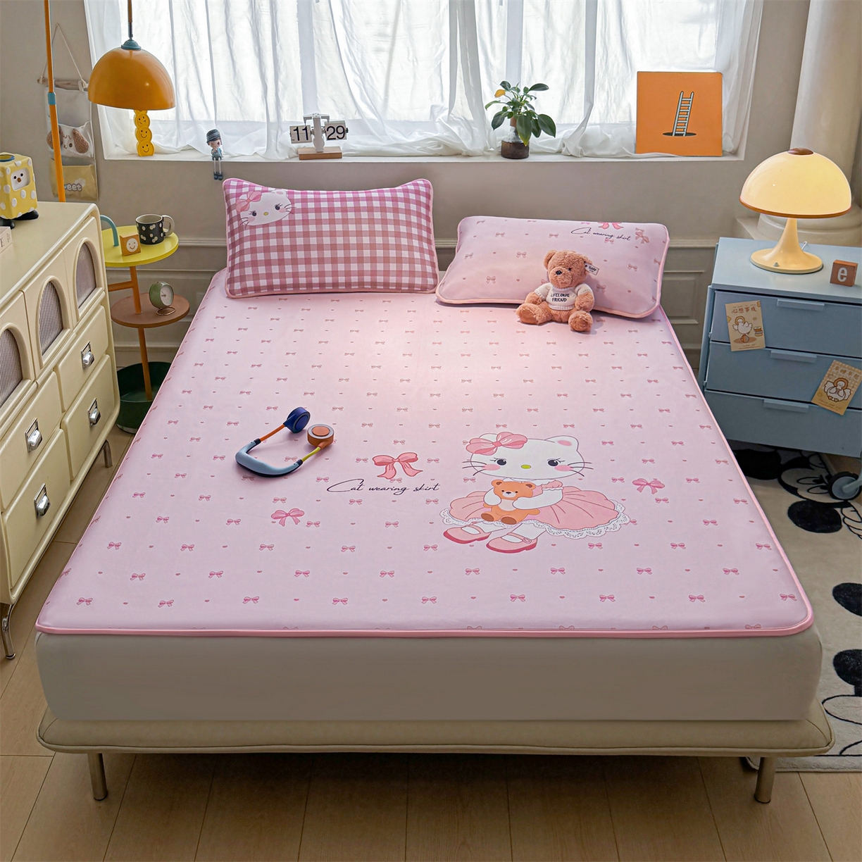 91家纺网 家纺一手货源 找家纺 雯豆家纺 【10A抗菌包检测】2026新款小冰皮卡通大版冰丝软席子凉席三件套凉感平铺款 小冰皮凉席-淑女猫